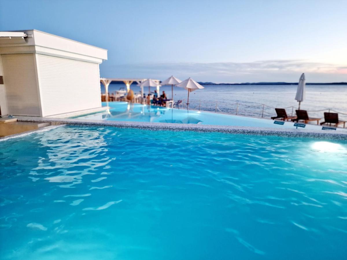 Residence-Apartment-Giuliano-Punta Skala, بيتريتْشاني المظهر الخارجي الصورة