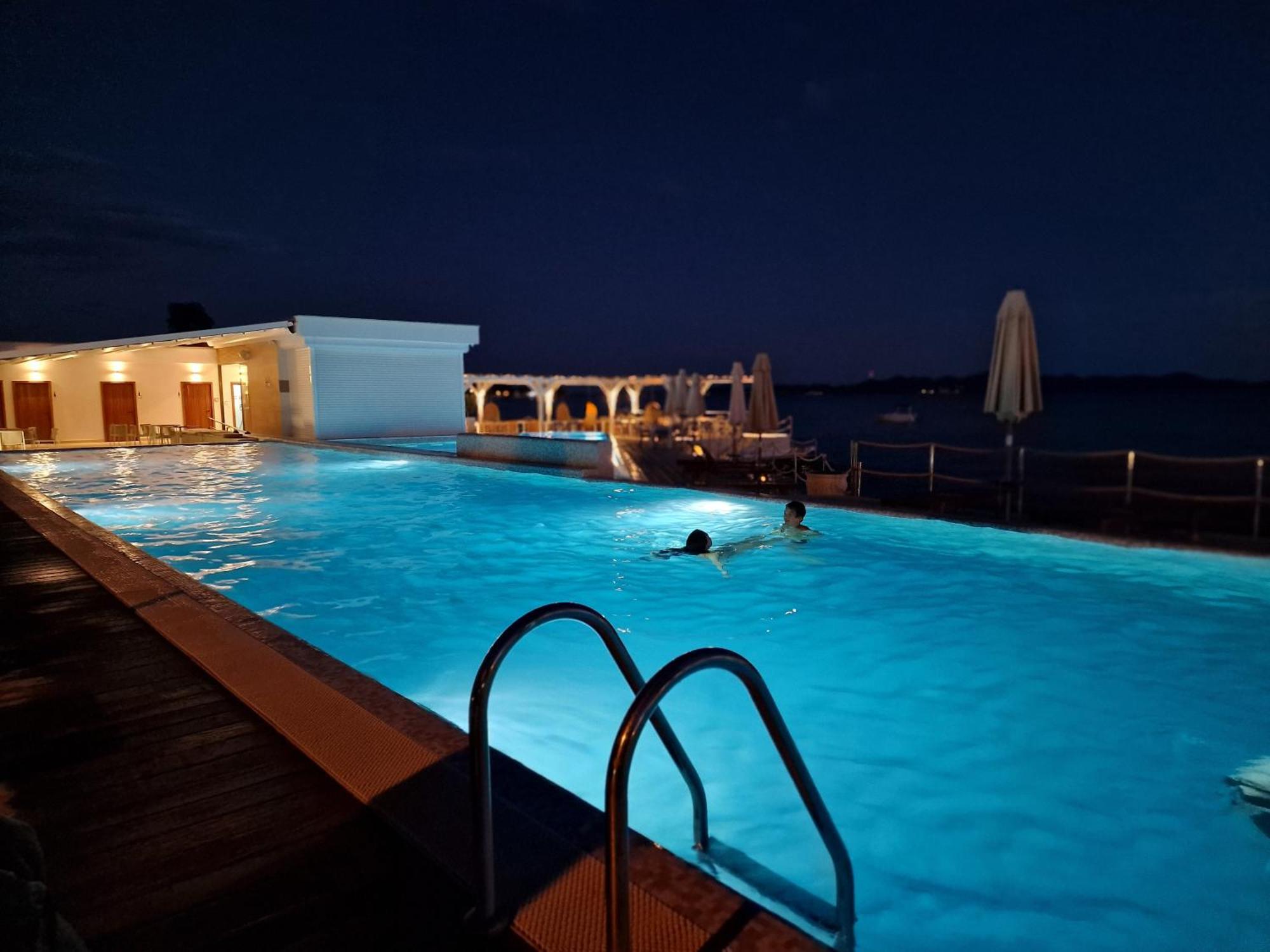 Residence-Apartment-Giuliano-Punta Skala, بيتريتْشاني المظهر الخارجي الصورة