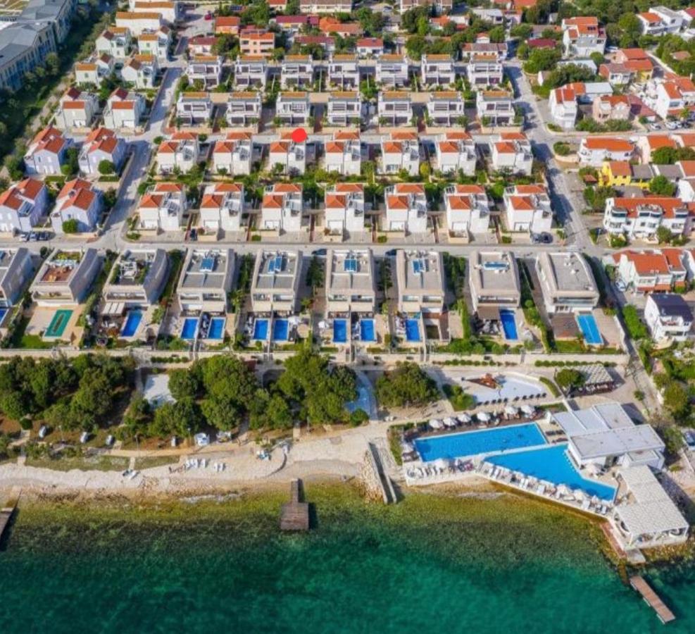 Residence-Apartment-Giuliano-Punta Skala, بيتريتْشاني المظهر الخارجي الصورة