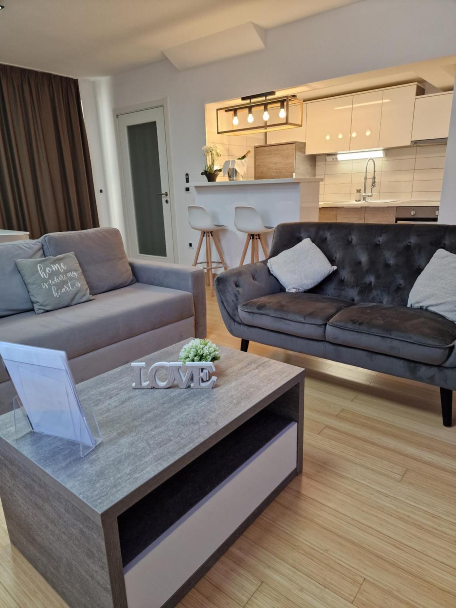 Residence-Apartment-Giuliano-Punta Skala, بيتريتْشاني المظهر الخارجي الصورة